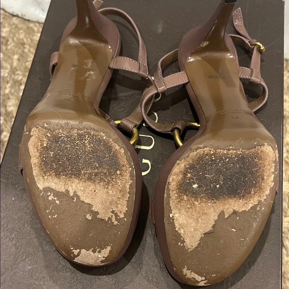 Gucci Women's Blush Heels - Picture 6 of 7